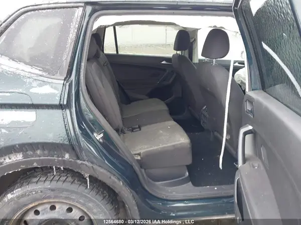 3VV0B7AX7JM165462 2018 VOLKSWAGEN TIGUAN - Image 8