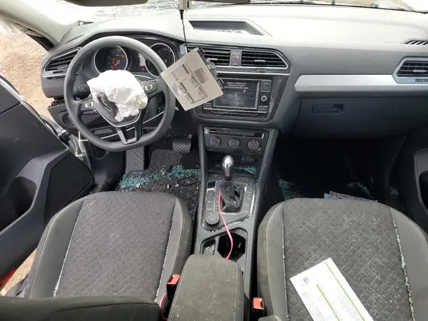 3VV0B7AX7KM033349 2019 VOLKSWAGEN TIGUAN - Image 8