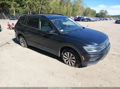 3VV0B7AX7KM046599 2019 VOLKSWAGEN TIGUAN