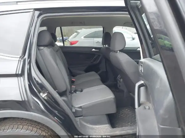 3VV0B7AX7KM058736 2019 VOLKSWAGEN TIGUAN - Image 8