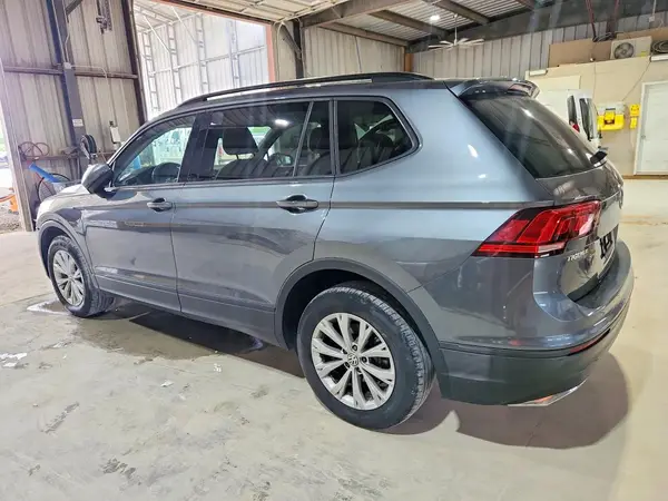 3VV0B7AX7KM095494 2019 VOLKSWAGEN TIGUAN - Image 2