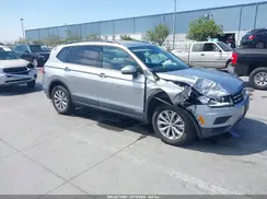 3VV0B7AX7KM116909 2019 VOLKSWAGEN TIGUAN
