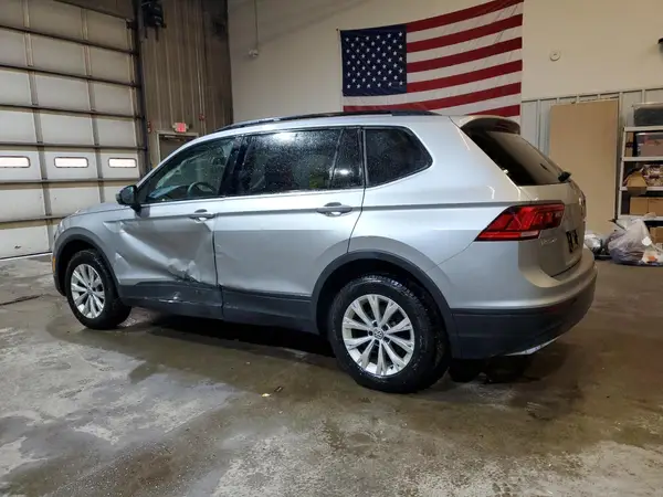 3VV0B7AX7KM157721 2019 VOLKSWAGEN TIGUAN - Image 2