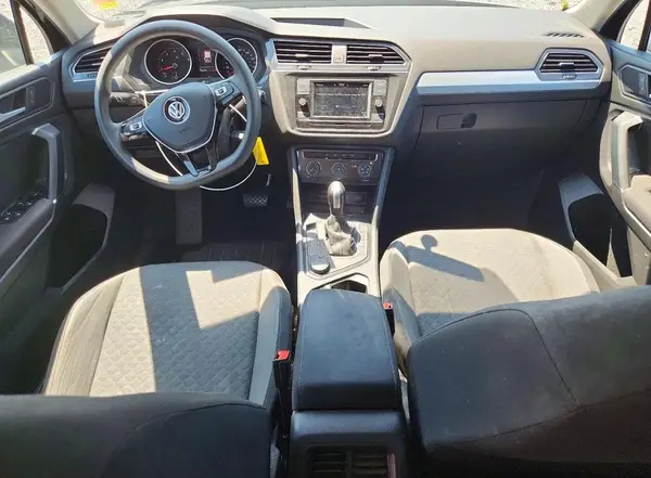 3VV0B7AX7LM083556 2020 VOLKSWAGEN TIGUAN - Image 8