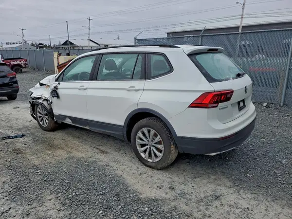 3VV0B7AX7LM128527 2020 VOLKSWAGEN TIGUAN - Image 2