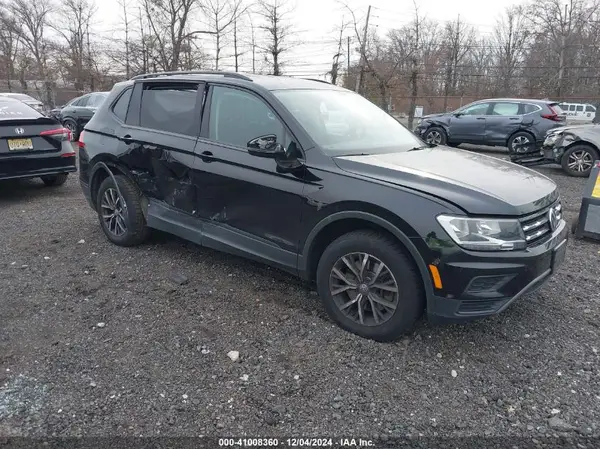 3VV0B7AX7MM019728 2021 VOLKSWAGEN TIGUAN - Image 1