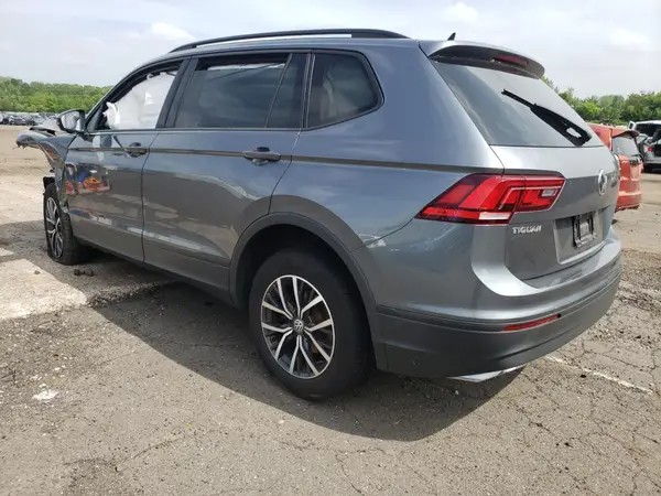 3VV0B7AX7MM026632 2021 VOLKSWAGEN TIGUAN - Image 2