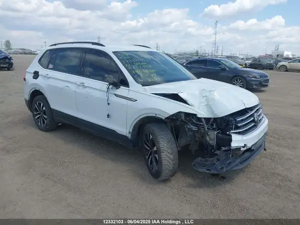 3VV0B7AX7NM032397 2022 VOLKSWAGEN TIGUAN - Image 1