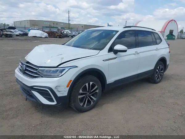 3VV0B7AX7NM032397 2022 VOLKSWAGEN TIGUAN - Image 2