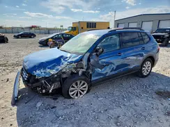 3VV0B7AX8JM018454 2018 VOLKSWAGEN TIGUAN