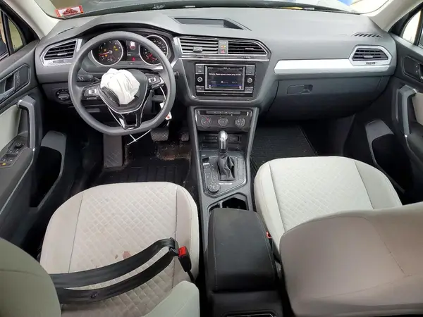 3VV0B7AX8JM023394 2018 VOLKSWAGEN TIGUAN - Image 8