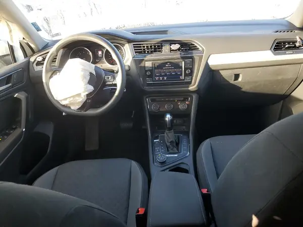 3VV0B7AX8JM052488 2018 VOLKSWAGEN TIGUAN - Image 8