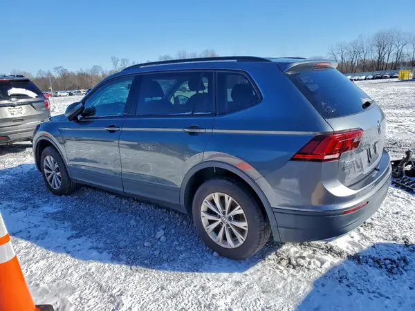 3VV0B7AX8JM074278 2018 VOLKSWAGEN TIGUAN - Image 2