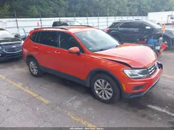 3VV0B7AX8JM074622 2018 VOLKSWAGEN TIGUAN