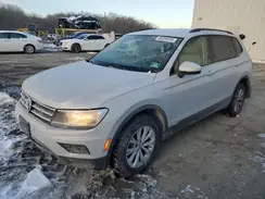 3VV0B7AX8JM094868 2018 VOLKSWAGEN TIGUAN