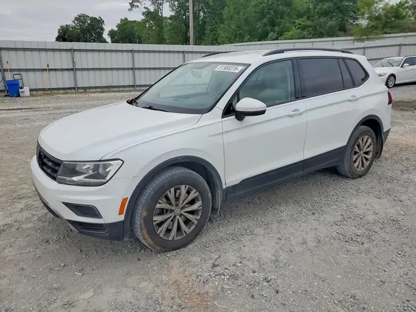 3VV0B7AX8JM114245 2018 VOLKSWAGEN TIGUAN - Image 1