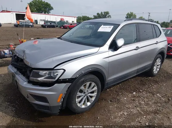 3VV0B7AX8KM110715 2019 VOLKSWAGEN TIGUAN - Image 2