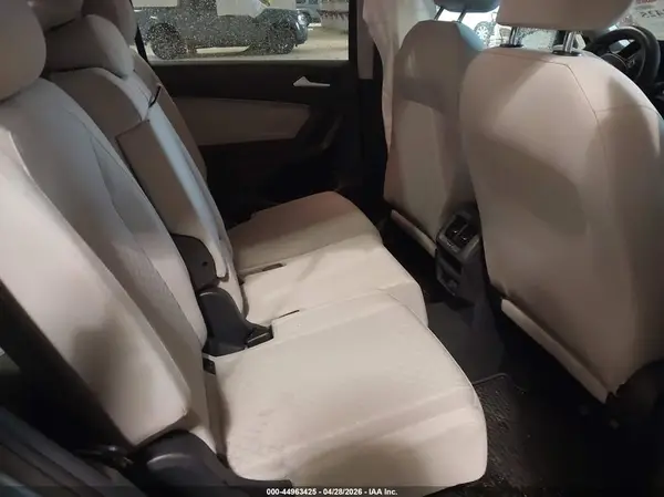 3VV0B7AX8KM179064 2019 VOLKSWAGEN TIGUAN - Image 8