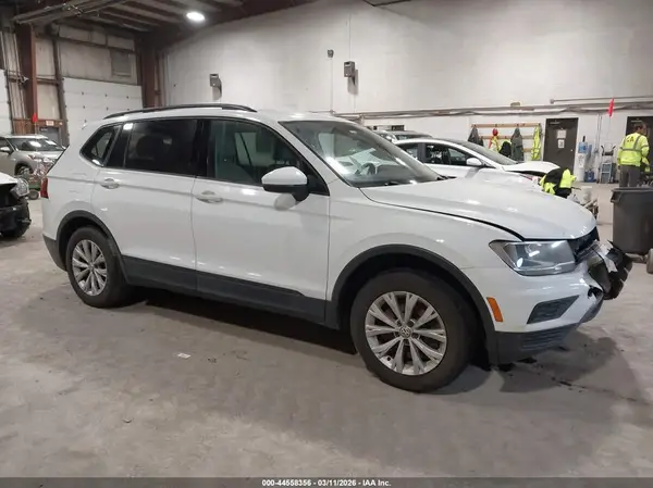 3VV0B7AX8LM040358 2020 VOLKSWAGEN TIGUAN - Image 1
