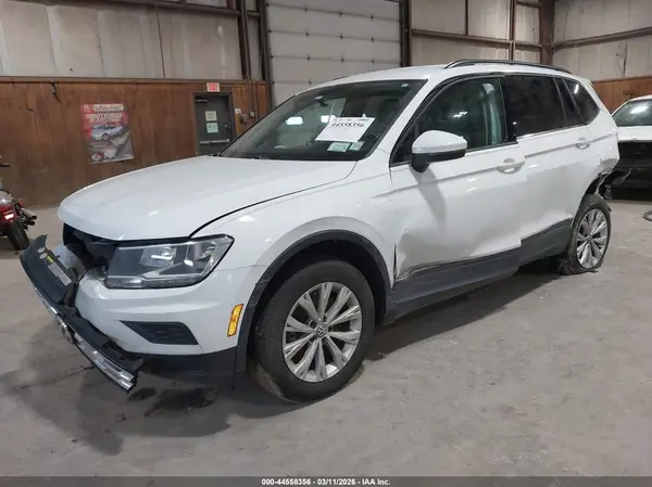 3VV0B7AX8LM040358 2020 VOLKSWAGEN TIGUAN - Image 2