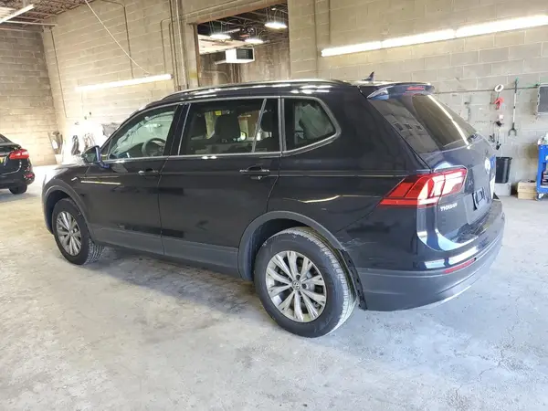 3VV0B7AX8LM057841 2020 VOLKSWAGEN TIGUAN - Image 2