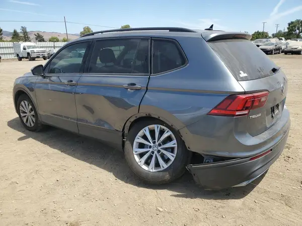 3VV0B7AX8LM146597 2020 VOLKSWAGEN TIGUAN - Image 2
