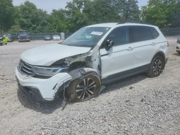 3VV0B7AX8NM030402 2022 VOLKSWAGEN TIGUAN - Image 1