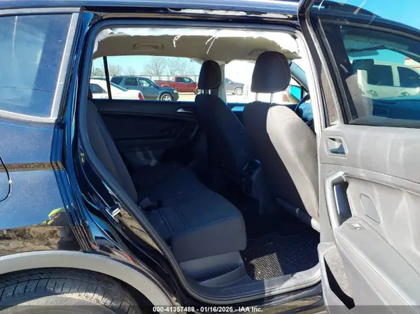 3VV0B7AX8NM109097 2022 VOLKSWAGEN TIGUAN - Image 8