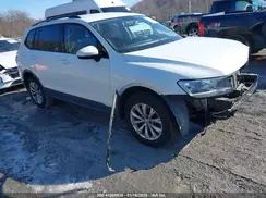 3VV0B7AX9JM015921 2018 VOLKSWAGEN TIGUAN