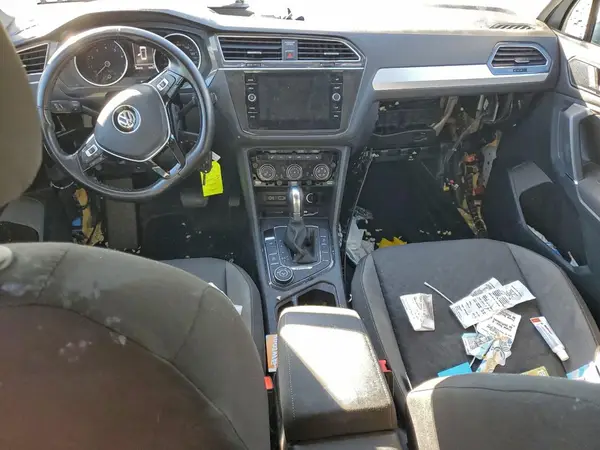 3VV0B7AX9JM068361 2018 VOLKSWAGEN TIGUAN - Image 8