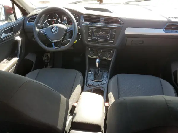 3VV0B7AX9JM078596 2018 VOLKSWAGEN TIGUAN - Image 8