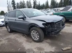 3VV0B7AX9JM085208 2018 VOLKSWAGEN TIGUAN