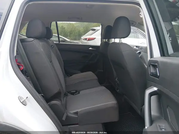 3VV0B7AX9JM089887 2018 VOLKSWAGEN TIGUAN - Image 8