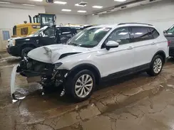 3VV0B7AX9JM095074 2018 VOLKSWAGEN TIGUAN