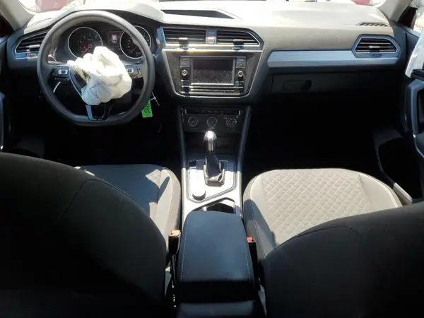 3VV0B7AX9JM108146 2018 VOLKSWAGEN TIGUAN - Image 8