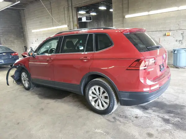 3VV0B7AX9JM111984 2018 VOLKSWAGEN TIGUAN - Image 2