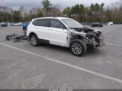 3VV0B7AX9JM119633 2018 VOLKSWAGEN TIGUAN