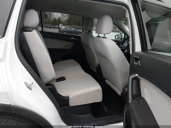 3VV0B7AX9JM119633 2018 VOLKSWAGEN TIGUAN - Image 8