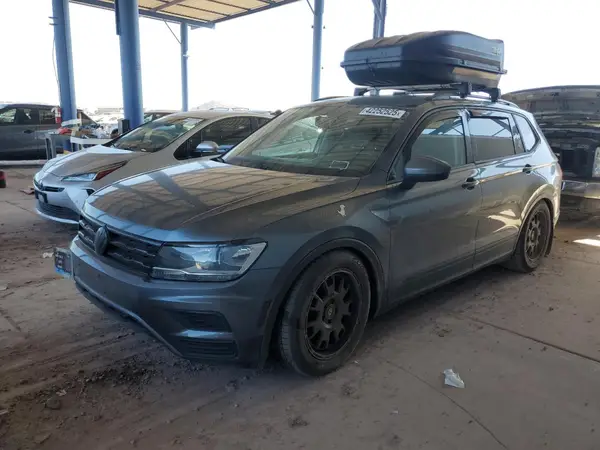 3VV0B7AX9JM119891 2018 VOLKSWAGEN TIGUAN - Image 1