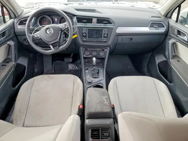 3VV0B7AX9JM121849 2018 VOLKSWAGEN TIGUAN - Image 8