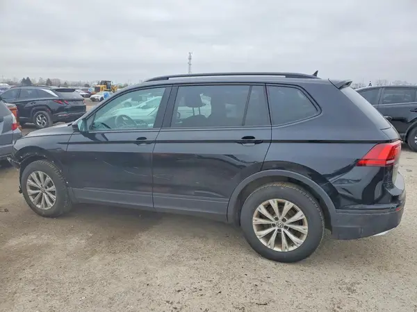 3VV0B7AX9JM169951 2018 VOLKSWAGEN TIGUAN - Image 2