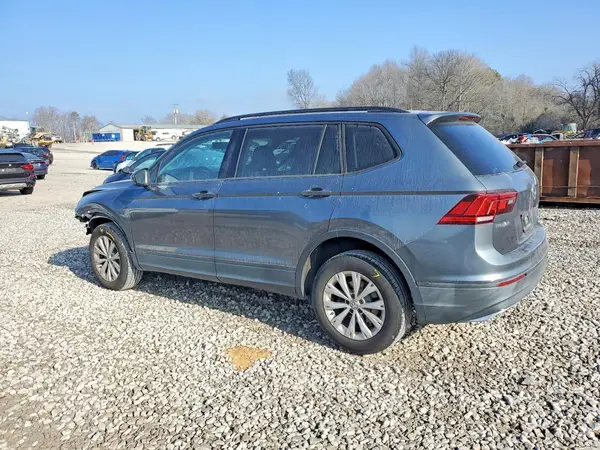 3VV0B7AX9JM209655 2018 VOLKSWAGEN TIGUAN - Image 2