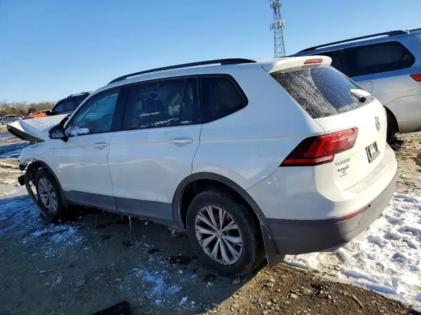 3VV0B7AX9KM015886 2019 VOLKSWAGEN TIGUAN - Image 2