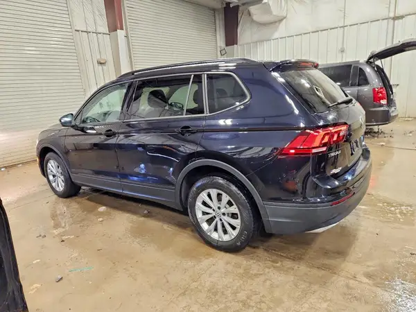 3VV0B7AX9KM042103 2019 VOLKSWAGEN TIGUAN - Image 2