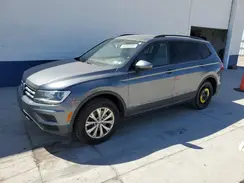 3VV0B7AX9KM058768 2019 VOLKSWAGEN TIGUAN