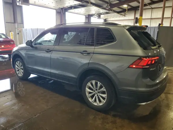 3VV0B7AX9KM111811 2019 VOLKSWAGEN TIGUAN - Image 2