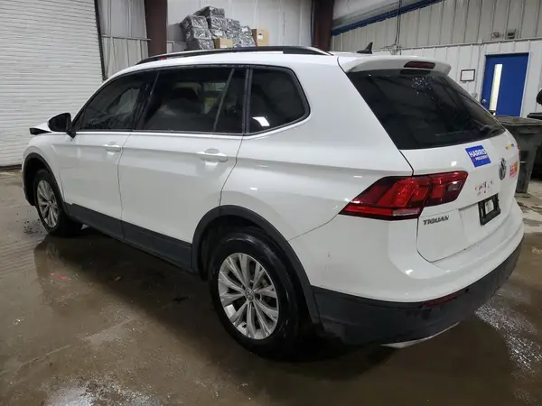 3VV0B7AX9LM086877 2020 VOLKSWAGEN TIGUAN - Image 2