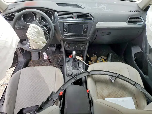 3VV0B7AX9LM138864 2020 VOLKSWAGEN TIGUAN - Image 8