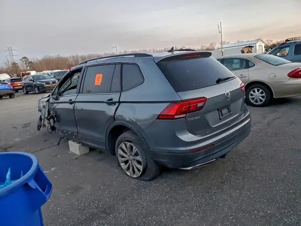 3VV0B7AX9LM144292 2020 VOLKSWAGEN TIGUAN - Image 2