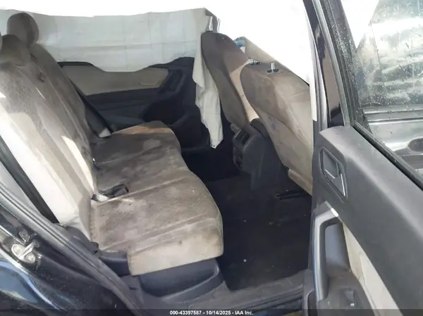 3VV0B7AX9MM040662 2021 VOLKSWAGEN TIGUAN - Image 8